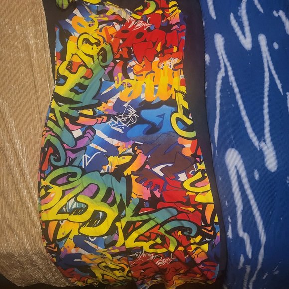 Dress - Picture 2 of 3